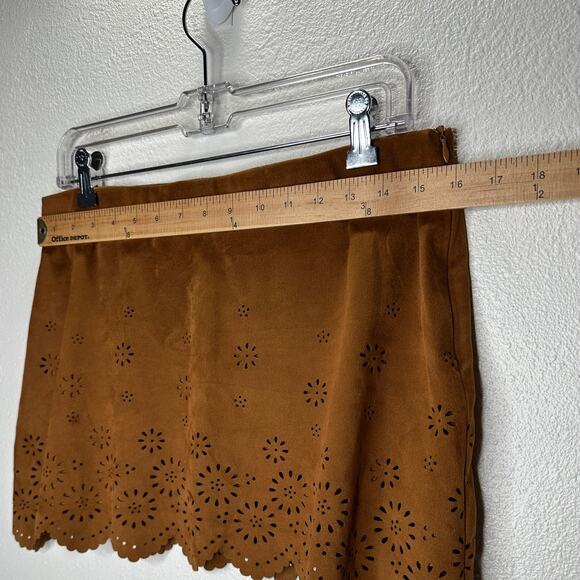 Zara Rust Brown Faux Suede Laser Cut Scalloped Hem Skirt L - Picture 12 of 13
